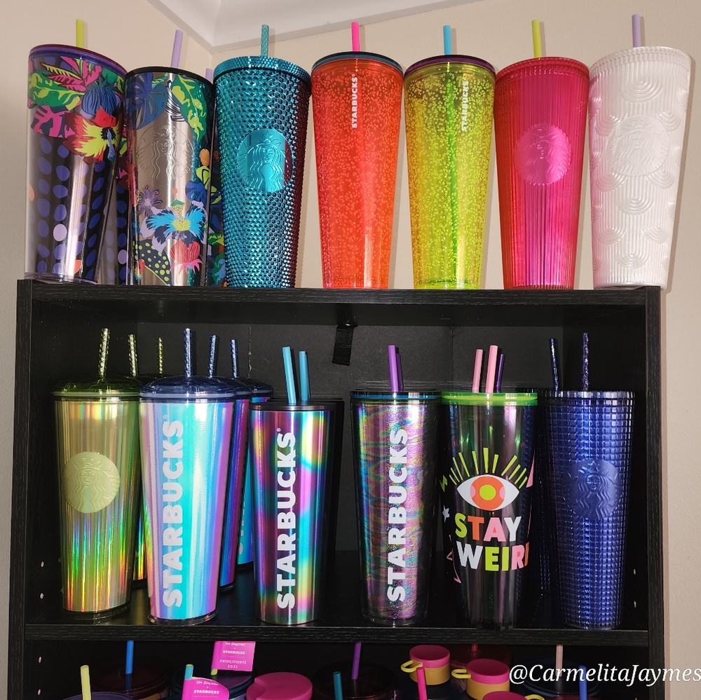 📺Carmen's Starbucks🧋Live Show ❤️ Like this to be notified 💜📺 4 live shows!💜 - Picture 3 of 9